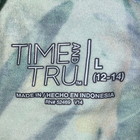 TIME AND TRU Floral Halter Swing Dress - Picture 10 of 15